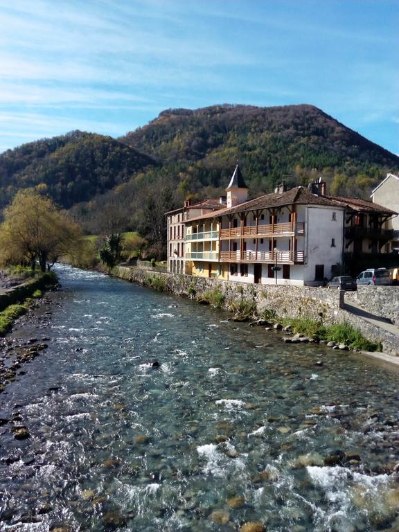 Camping-Gites Au songe du Valier Seix Extérieur photo